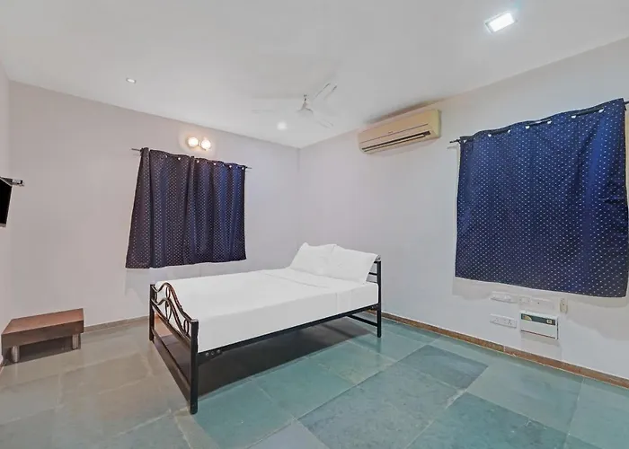 Flagship Aloha Beach Resort Near Juhu Beach