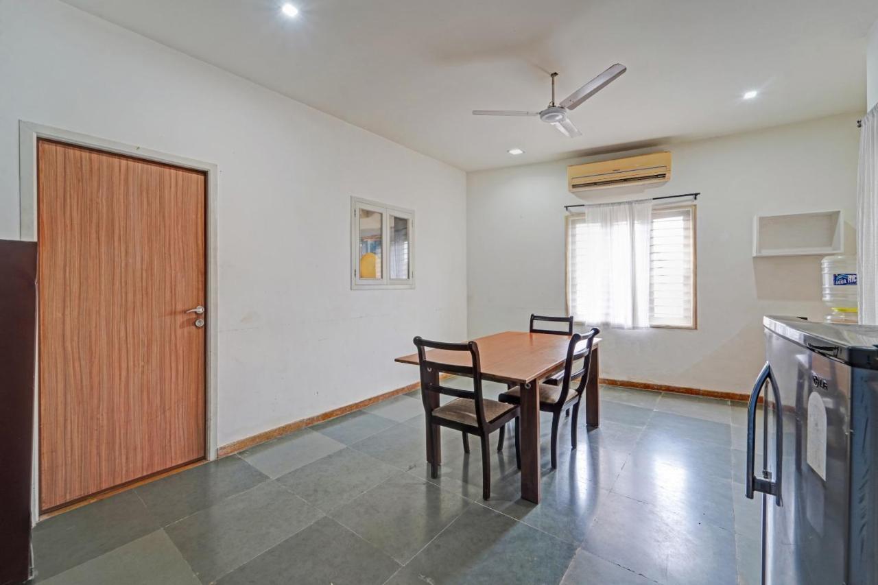 Hotel Flagship Aloha Near Juhu